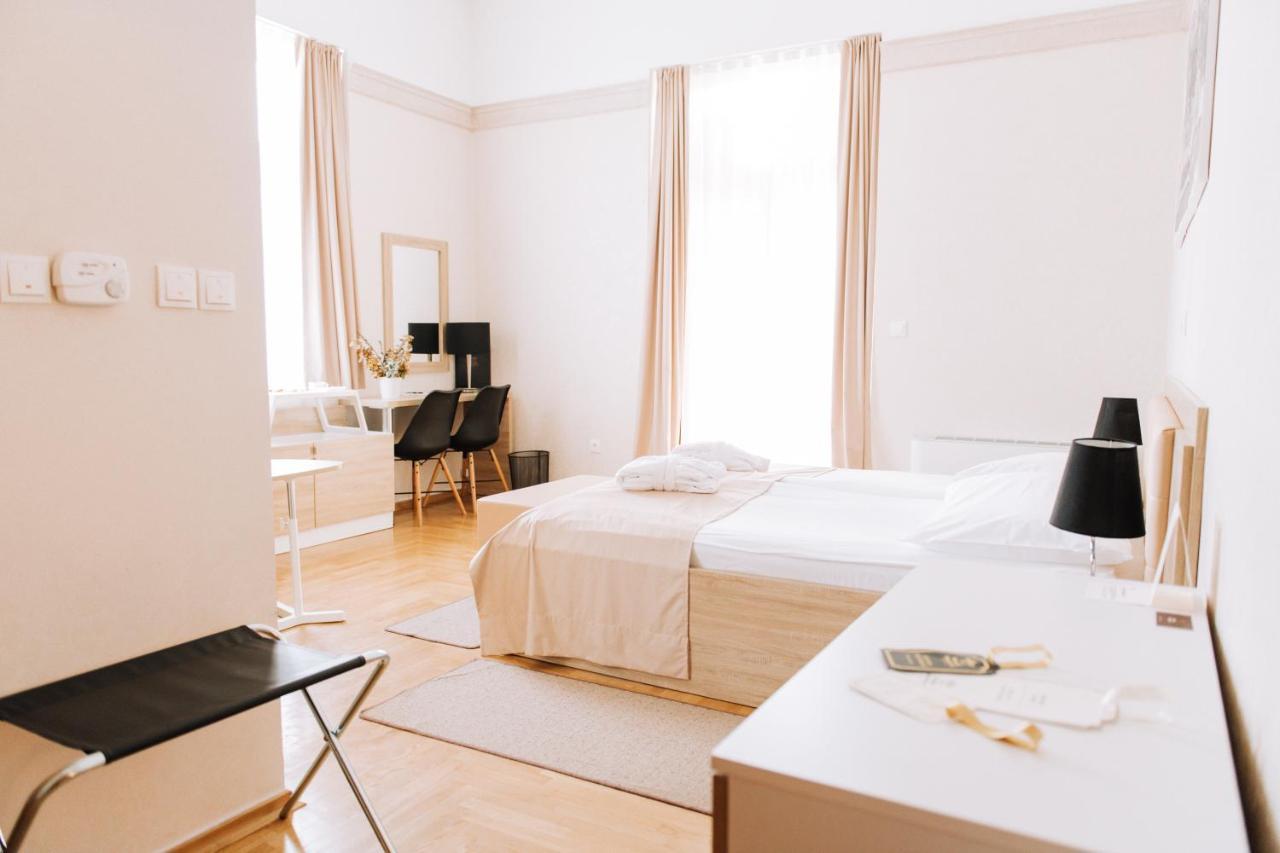 Lukac Hotel Kurija Jankovic מראה חיצוני תמונה